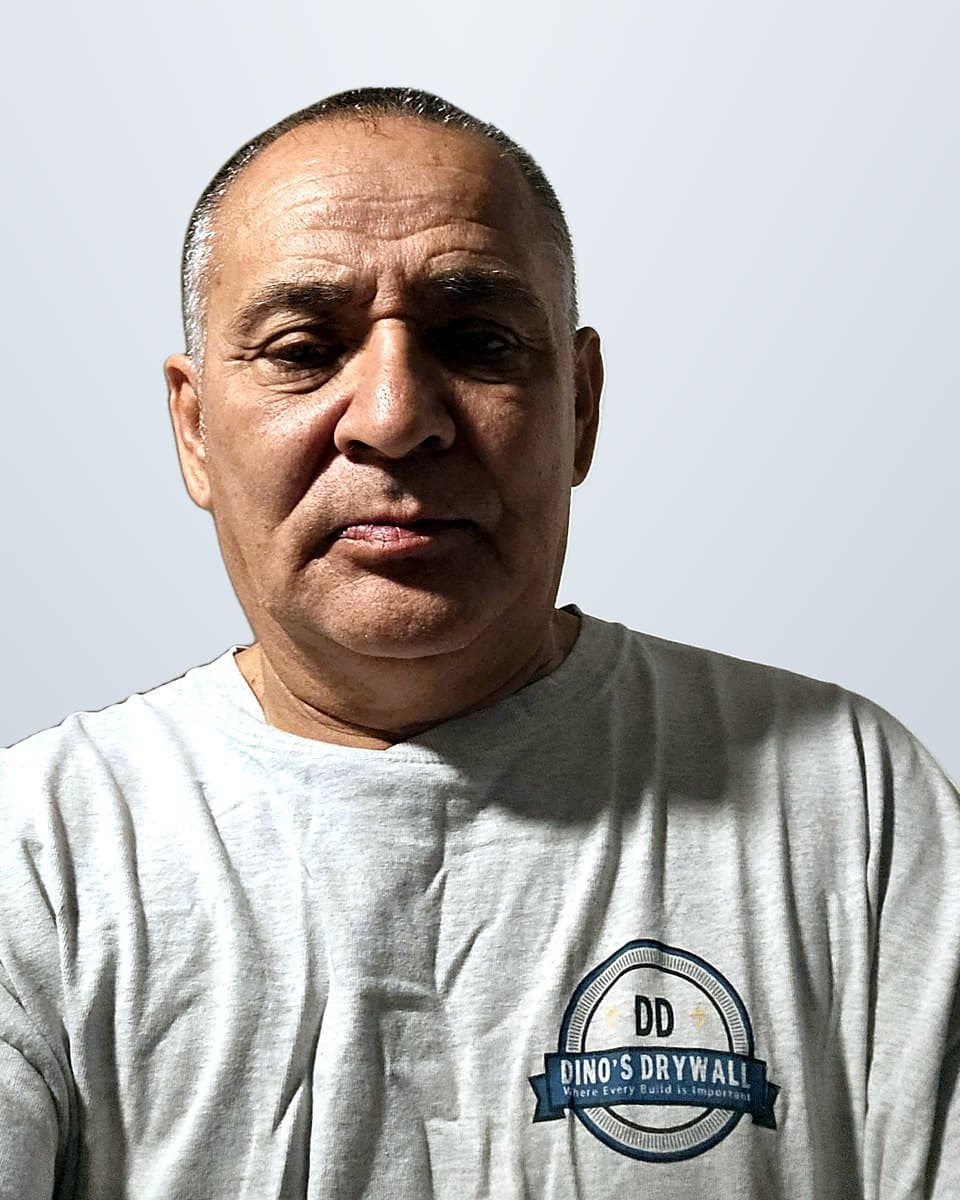 Dino Berg, dueño de Dino’s Drywall Inc
